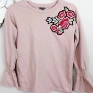 Dusty Pink Wrist Flared Sweater w Rose Embroidery
